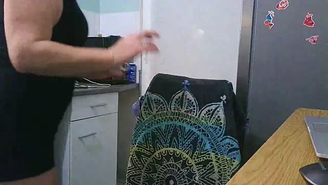 jennylovence online show from September 29, 2025, 6:51 am