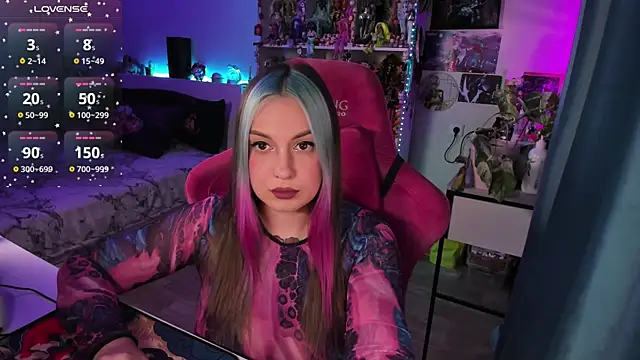 ChloeKohaku online show from January 13, 2025, 12:35 pm