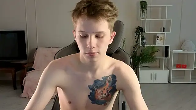 arlekincrop online show from September 10, 2025, 1:49 am