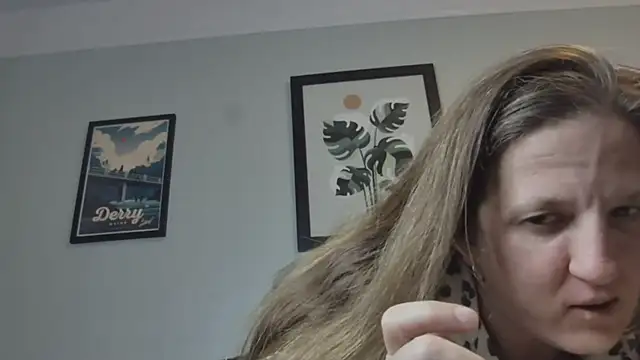 MissMera online show from December 13, 2024, 3:38 am