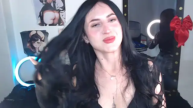 Snapshot of Evelyn_Sheeran chatting on July 2, 2026, 6:30 am Evelyn Sheeran online show from July 2, 2026, 6:30 am
