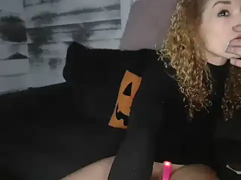 AshleyRain online show from October 9, 2025, 6:22 am