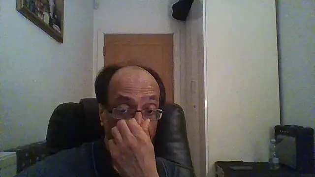 rauncher1 online show from January 31, 2025, 12:50 am