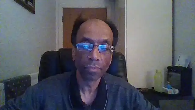 rauncher1 online show from November 24, 2025, 10:53 pm