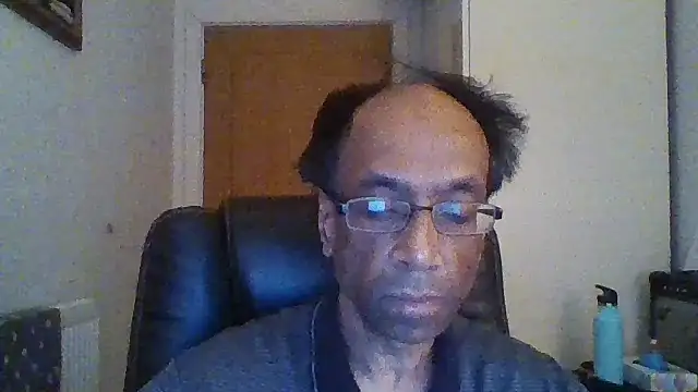 rauncher1 online show from December 4, 2025, 11:52 am