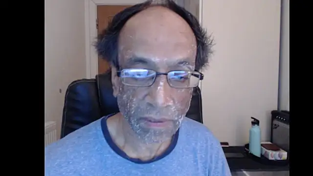 rauncher1 online show from April 11, 2026, 8:40 am