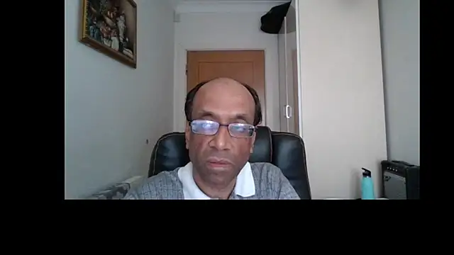 Snapshot of rauncher1 chatting on July 20, 2026, 12:40 pm rauncher1 online show from July 20, 2026, 12:40 pm