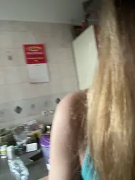 Susanel online show from February 3, 2025, 8:35 am