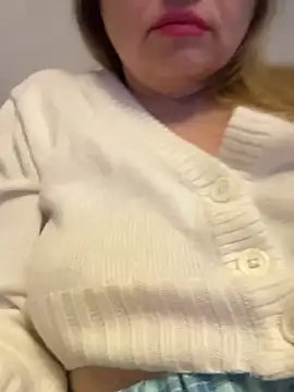 Susanel online show from February 11, 2025, 2:02 pm