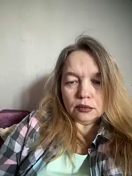 Susanel online show from February 12, 2025, 8:38 am