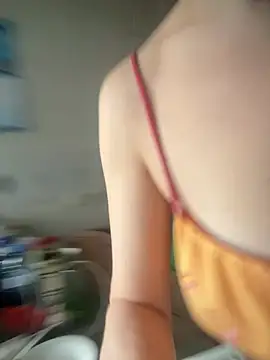 Susanel online show from April 23, 2026, 10:14 am