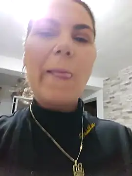 FeliciaKrige online show from February 5, 2025, 8:04 pm