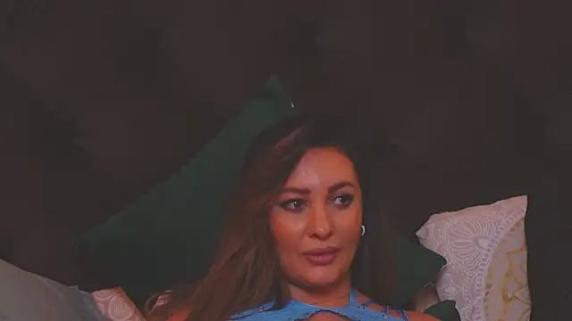 YaaraCollins online show from January 27, 2025, 9:00 pm