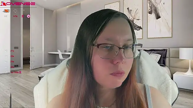 Snapshot of Victoria_Romans chatting on October 4, 2025, 7:45 pm Victoria Romans online show from October 4, 2025, 7:45 pm