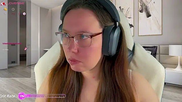 Snapshot of Victoria_Romans chatting on November 23, 2025, 9:03 pm Victoria Romans online show from November 23, 2025, 9:03 pm