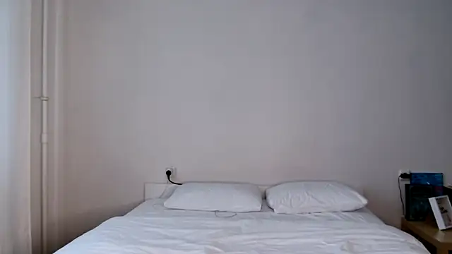 Milky   Way online show from November 19, 2025, 10:04 am