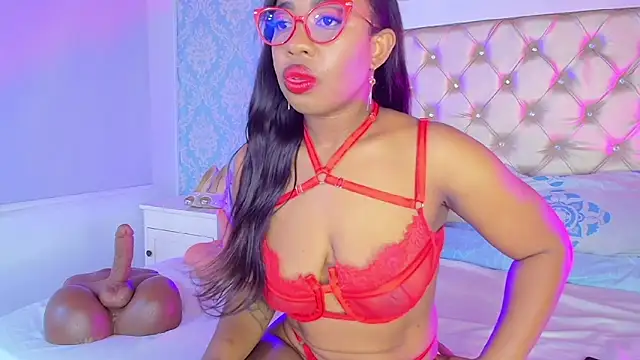 CaseyMoon online show from April 7, 2026, 12:38 pm