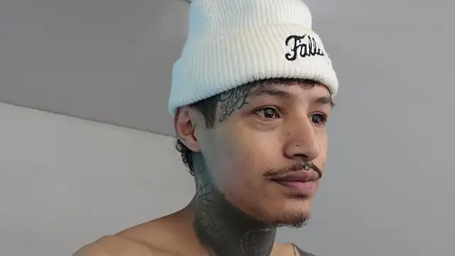 trieone online show from January 30, 2025, 2:15 pm