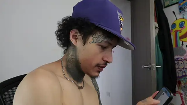 trieone online show from September 16, 2025, 1:56 pm