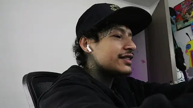 trieone online show from October 14, 2025, 9:43 am