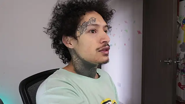 trieone online show from March 18, 2026, 2:20 pm