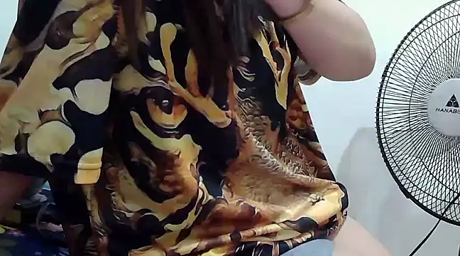 Snapshot of DelightDorothy34 chatting on February 11, 2025, 2:13 pm DelightDorothy34 online show from February 11, 2025, 2:13 pm