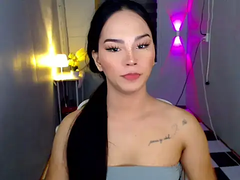 urnaughtydolly69 online show from April 5, 2026, 2:14 pm