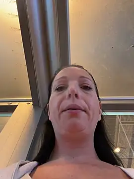 Viola Beck online show from February 19, 2025, 7:17 am