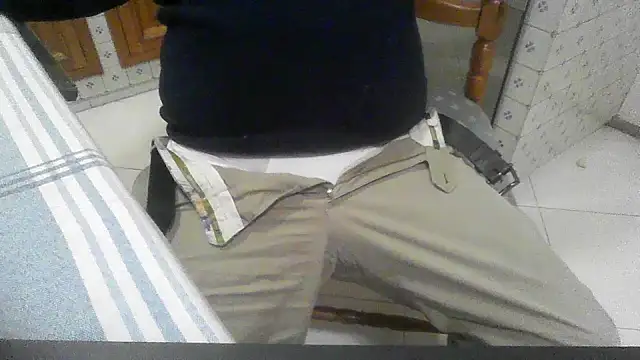 polloiw online show from October 20, 2025, 9:15 pm