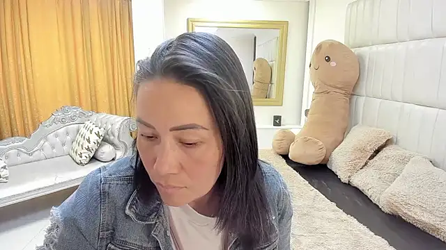 gaby trent online show from February 11, 2026, 4:23 pm