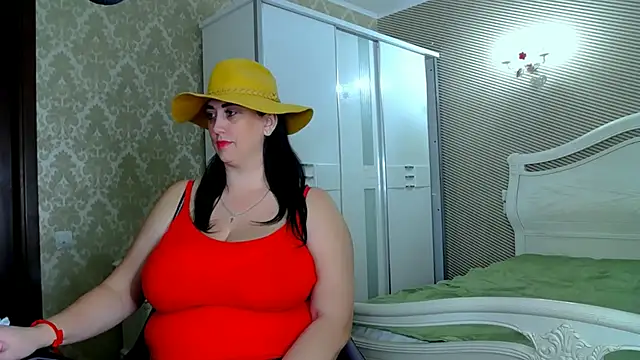 Snapshot of Evelyn_Shy chatting on January 8, 2025, 9:53 am Evelyn Shy online show from January 8, 2025, 9:53 am