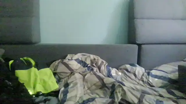 Snapshot of chceciedalsiebie chatting on April 28, 2026, 2:33 pm chceciedalsiebie online show from April 28, 2026, 2:33 pm