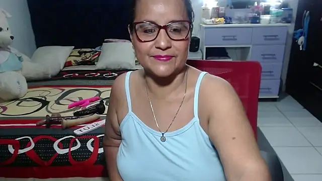 pervert mommy  online show from April 6, 2026, 8:48 am