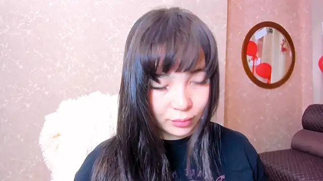 Snapshot of AyaMoon chatting on February 19, 2025, 3:28 am AyaMoon online show from February 19, 2025, 3:28 am