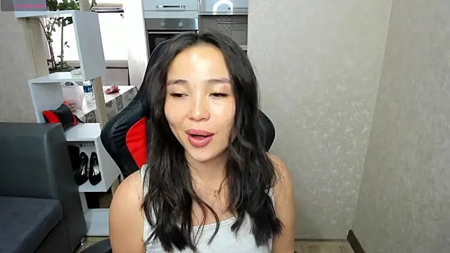 Snapshot of AyaMoon chatting on September 16, 2025, 5:19 am AyaMoon online show from September 16, 2025, 5:19 am