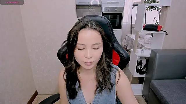 Snapshot of AyaMoon chatting on October 7, 2025, 4:53 am AyaMoon online show from October 7, 2025, 4:53 am