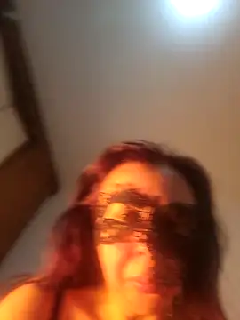 LAURAFOCOSA online show from March 1, 2026, 9:50 pm