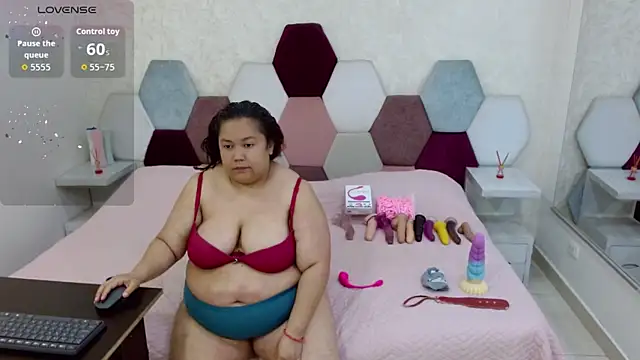 angel blue online show from October 28, 2025, 2:09 pm