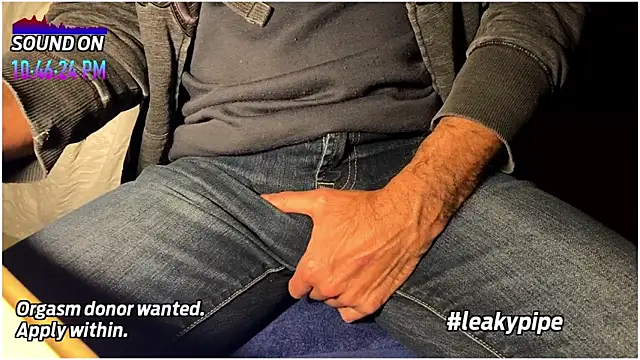 iva handfull online show from March 5, 2026, 3:46 am