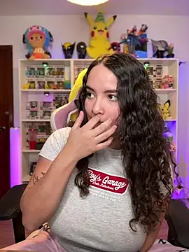 Sweet sully   online show from March 20, 2026, 8:41 am