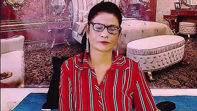 IndianAllure online show from April 21, 2026, 6:09 am