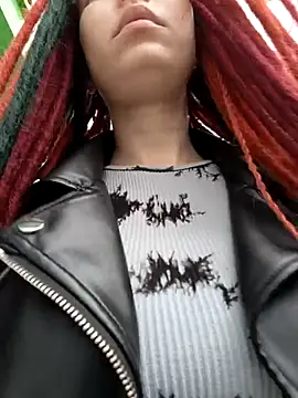 Frost foxy online show from September 16, 2025, 2:45 am