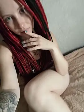 Frost foxy online show from November 5, 2025, 4:56 am