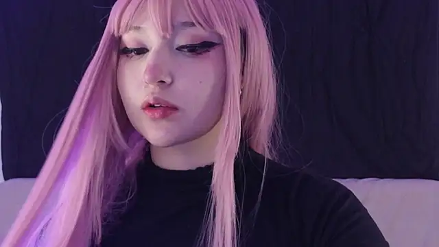 KuroChan420 online show from December 14, 2024, 9:07 am