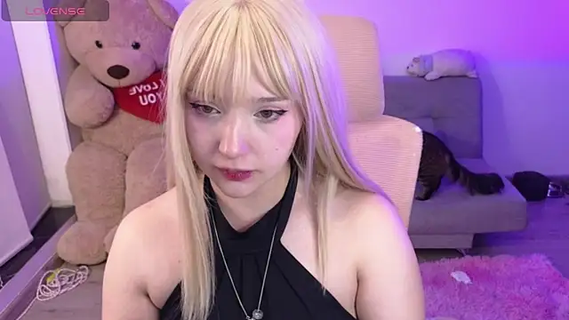Snapshot of KuroChan420 chatting on May 23, 2026, 3:01 am KuroChan420 online show from May 23, 2026, 3:01 am