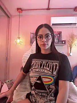 Zoe Bae online show from January 14, 2025, 2:50 am