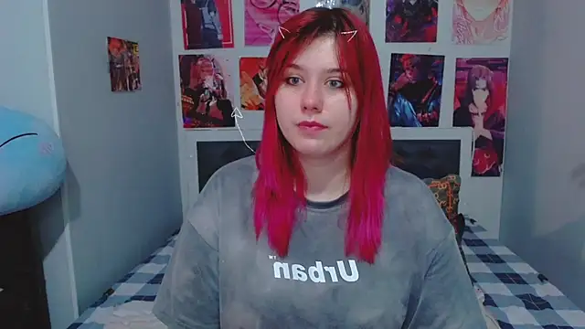 MikaMoonn online show from December 28, 2024, 12:26 am