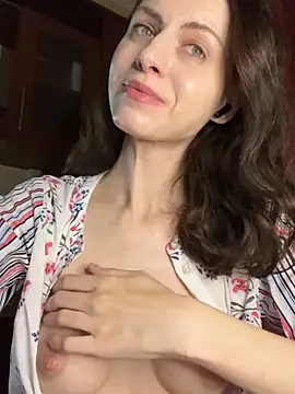 MissAnuta online show from October 28, 2025, 12:36 am