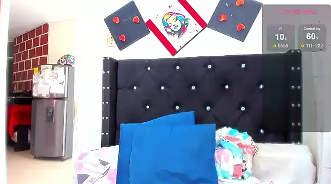 ebonnylatinx online show from December 19, 2024, 4:24 pm