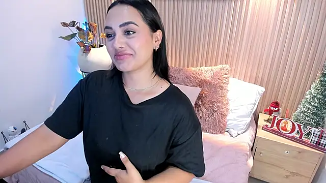 AMELIE xx online show from January 7, 2025, 4:18 am